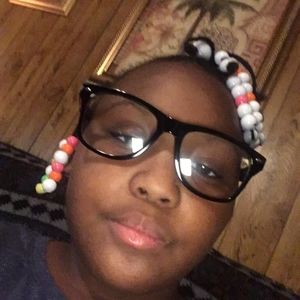 Meet your Posher, Carriebel